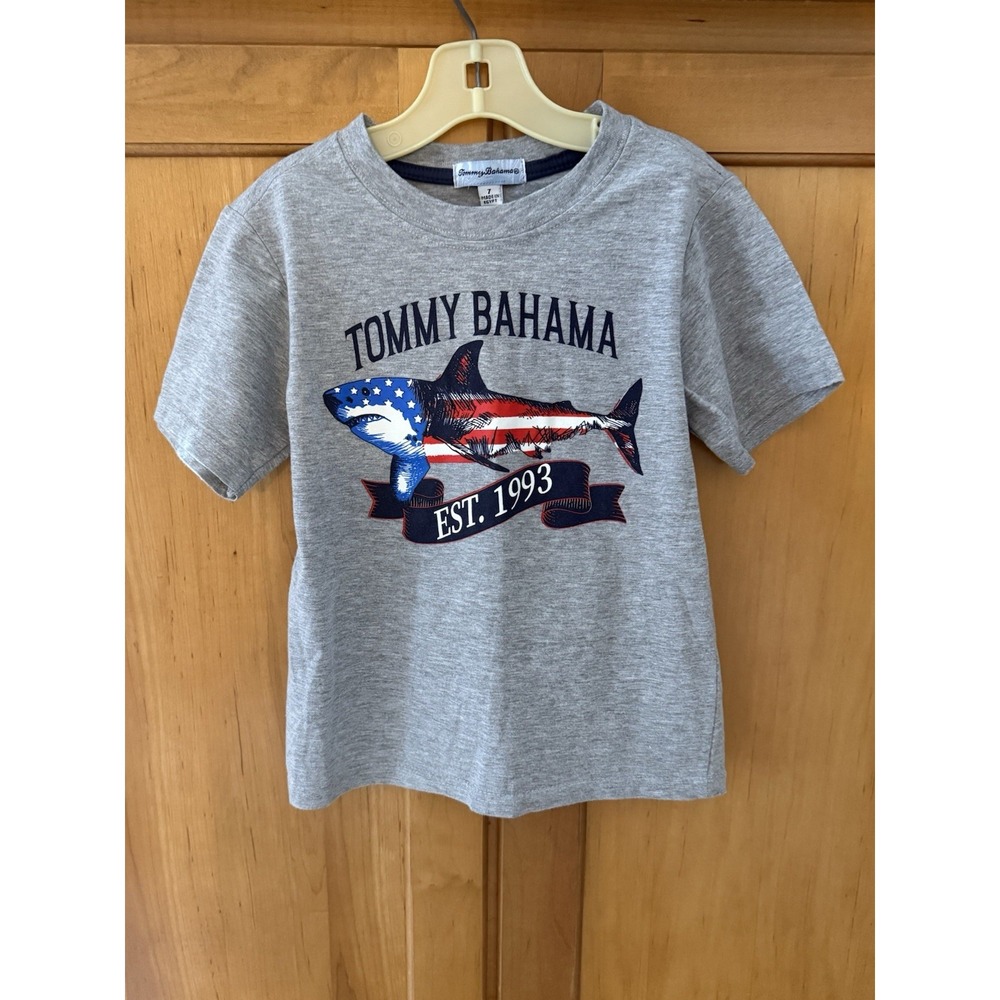 Tommy Bahama Boys Size 7 Tshirt Short Sleeve Shark Flag Logo Summer USA